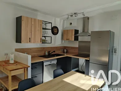 Townhouse in La Rochelle (17000)