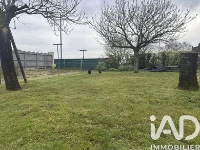 Terrain à bâtir à Vérines (17540)