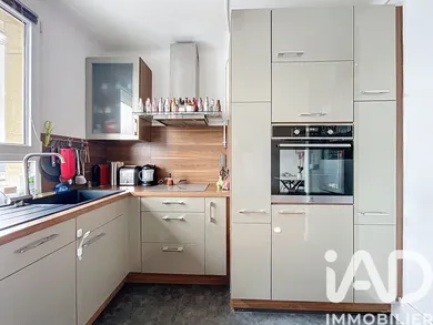 Apartment in Charenton-le-Pont (94220)