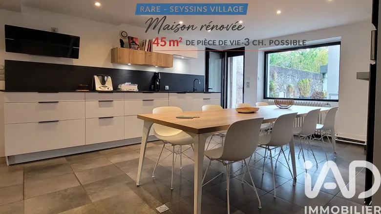 Maison 3 pièces 90 m² · à Seyssins · 90 m² · 325 000 €