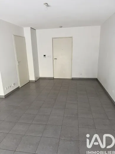 Studio à Nîmes (30000)
