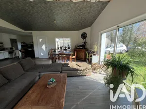 Maison à Brem-sur-Mer (85470)