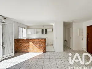 Apartment in Chilly-Mazarin (91380)
