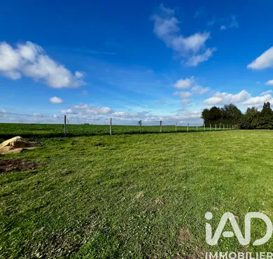 Terrain à bâtir à Corny (27700)