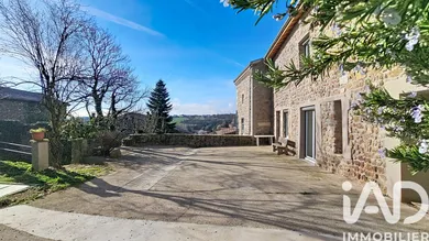 House in Charnas (07340)