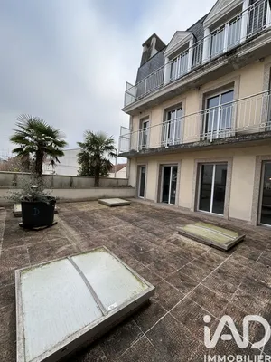 Immeuble à Deuil-la-Barre (95170)