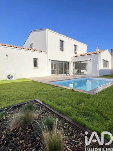 Maison à Angoulins (17690)