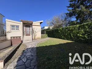 Architectural house in Draveil (91210)