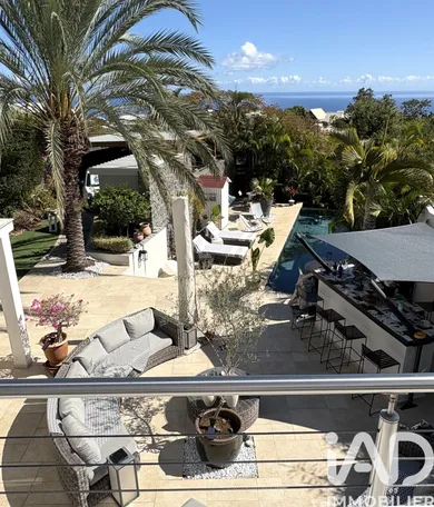 Maison d'architecte à Saint-Paul (97460)