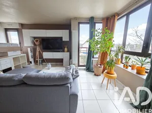 Appartement à Pontault-Combault (77340)