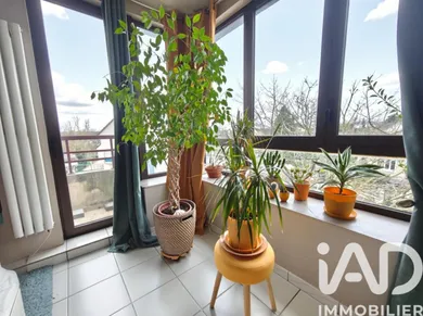 Appartement à Pontault-Combault (77340)