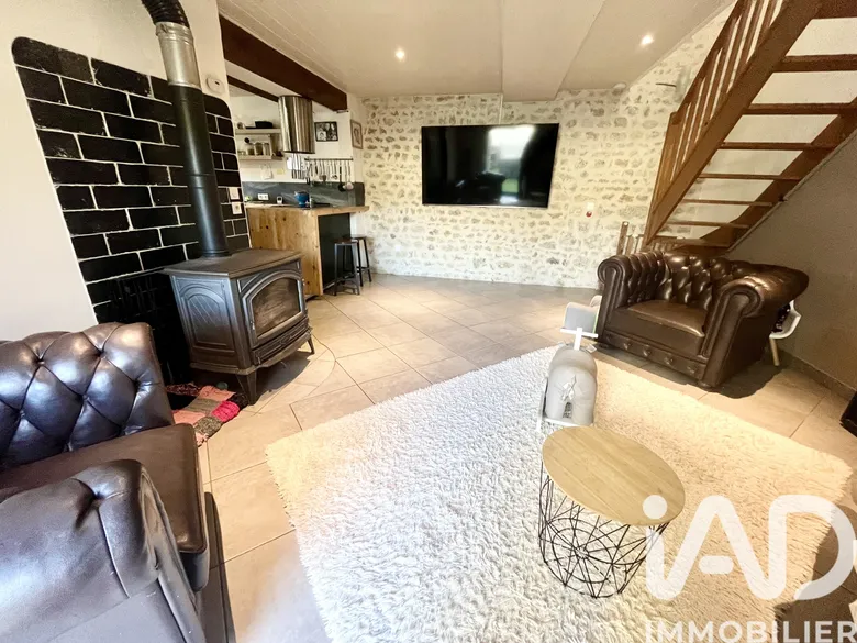 Maison 5 pièces 131 m² · à Puiseaux · 131 m² · 200 000 €