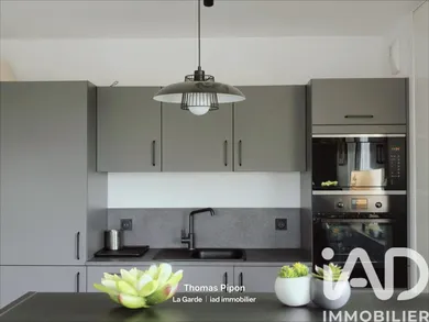 Apartment in La Garde (83130)