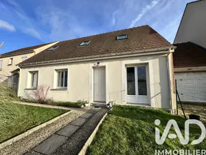 Maison traditionnelle à Château-Thierry (02400)