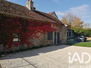 Maison de campagne à Cusey (52190)