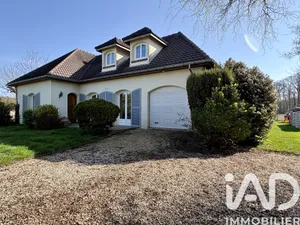 House in Cormost (10800)