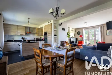 House in Vigny (95450)