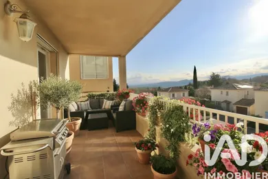 Apartment in Saint-Savournin (13119)