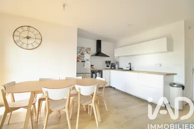 Apartment in Saint-Savournin (13119)
