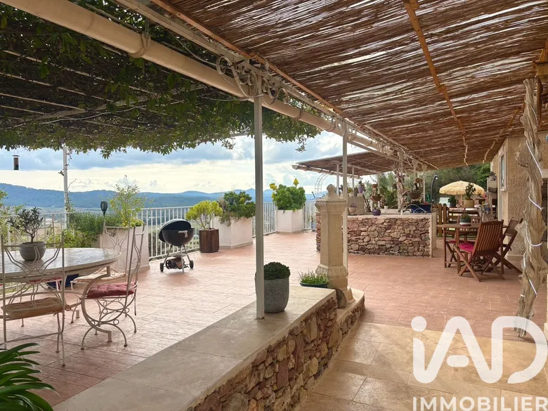 Maison 5 pièces 130 m² · à Cuers · 130 m² · 580 000 €