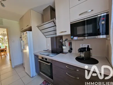 Apartment in Grenoble (38100)