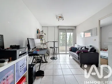 Apartment in Toulouse (31200)