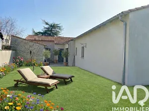 Pavillon à Niort (79000)