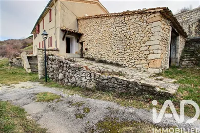 House in Barret-de-Lioure (26570)