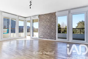 Apartment in Guyancourt (78280)