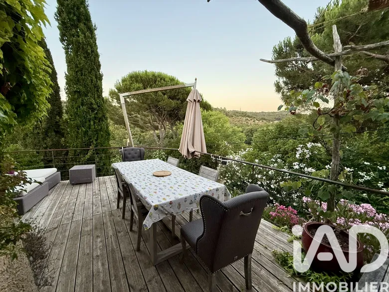 Maison 7 pièces 174 m² · à La Garde-Freinet · 174 m² · 545 000 €
