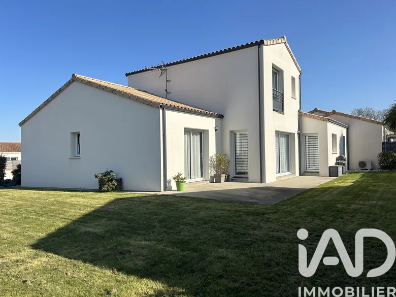 Maison 5 pièces 123 m² · à L'Herbergement · 123 m² · 344 900 €