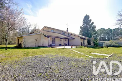 Maison à Cissac-Médoc (33250)
