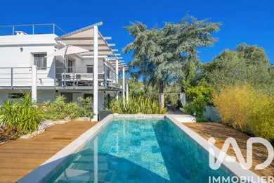 Maison d'architecte à Mandelieu-la-Napoule (06210)