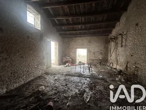 Terrain à Vérines (17540)