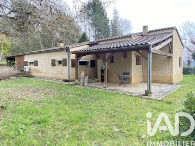 House in La Roque-Gageac (24250)