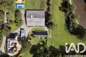 Domaine à Cléden-Poher (29270)