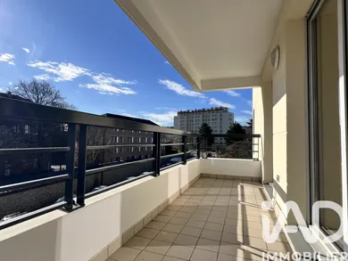 Appartement à Versailles (78000)