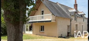 House in Rochecorbon (37210)