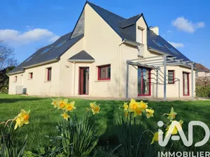 House in Plougonven (29640)