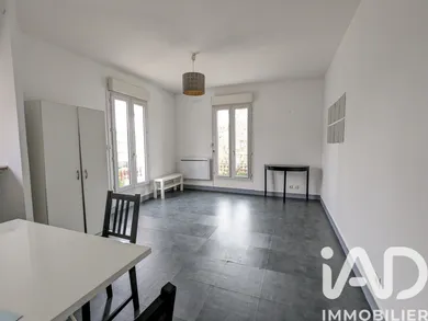 Studio à Marly-le-Roi (78160)