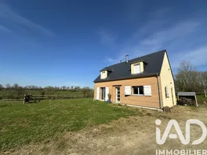 Maison à Saint-Gilles (50180)
