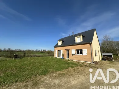 Maison à Saint-Gilles (50180)
