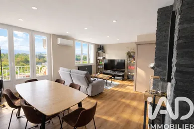 Apartment in Châteauneuf-du-Rhône (26780)