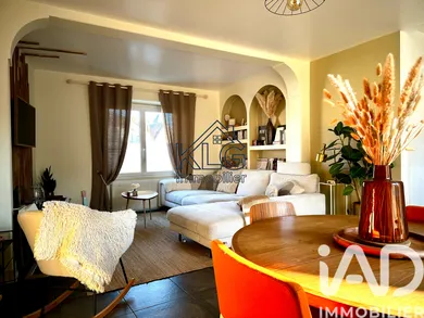 House in Jouy (28300)