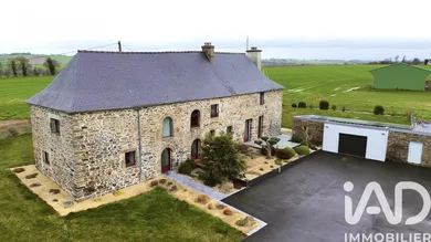 Maison traditionnelle à Plénée-Jugon (22640)