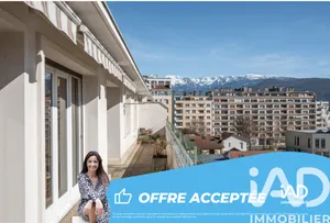 Apartment in Grenoble (38100)