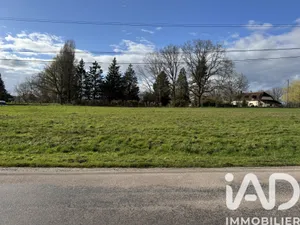 Terrain à bâtir à Chaource (10210)