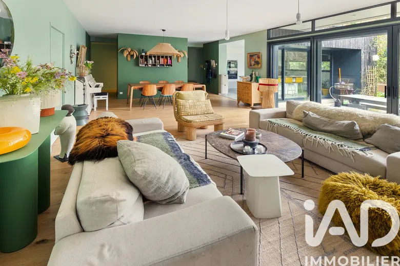 Maison 8 pièces 180 m² · à Nantes · 180 m² · 786 000 €