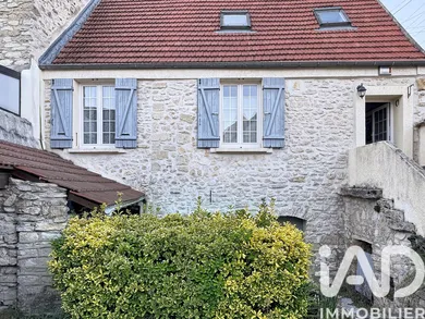 Village house in Fontenay-Saint-Père (78440)