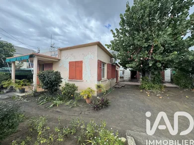 House in Le Port (97420)